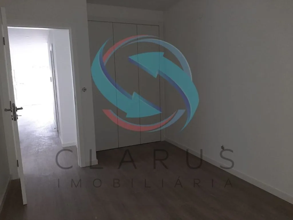 Toad - Luxury Flat with Private Terrace in Seixal