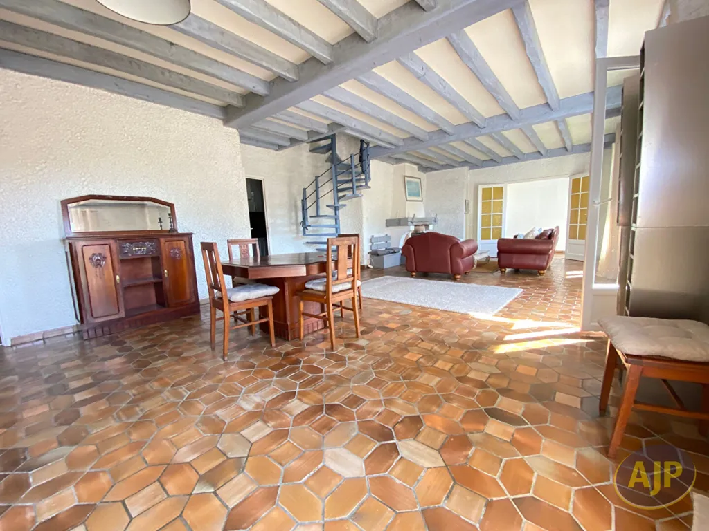 Söögituba - Duplex with Garden in Audenge