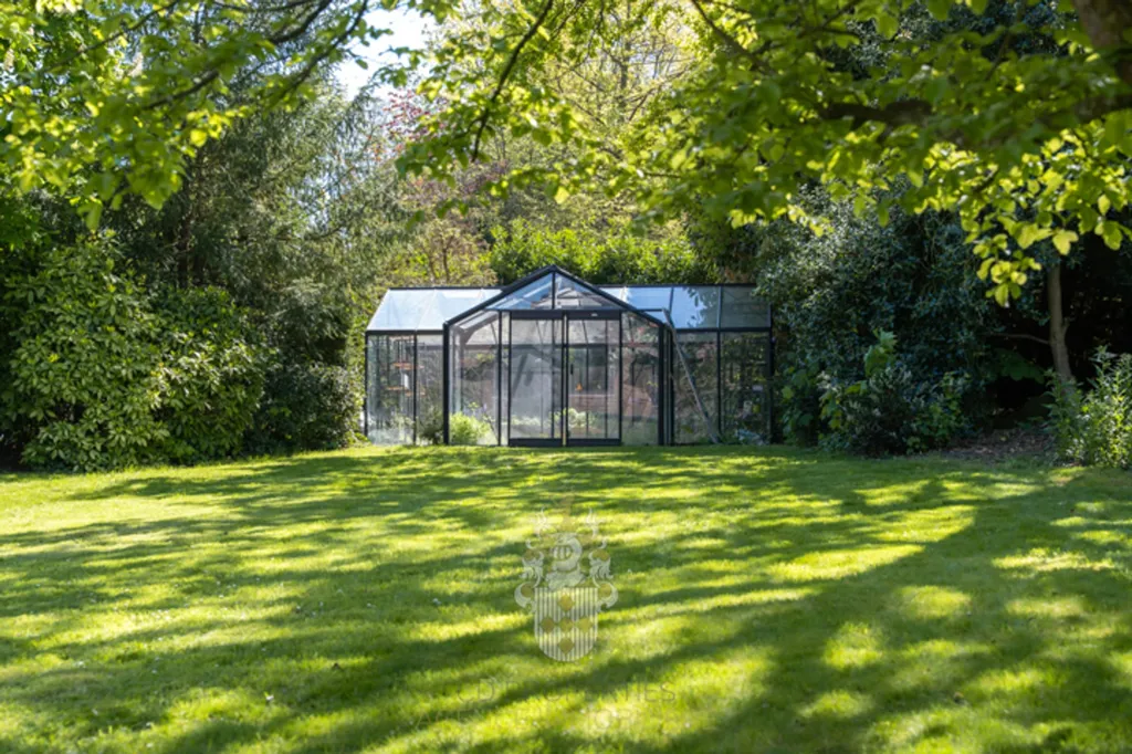 Jardin - Villa Rénovée avec Espace Wellness à Uccle