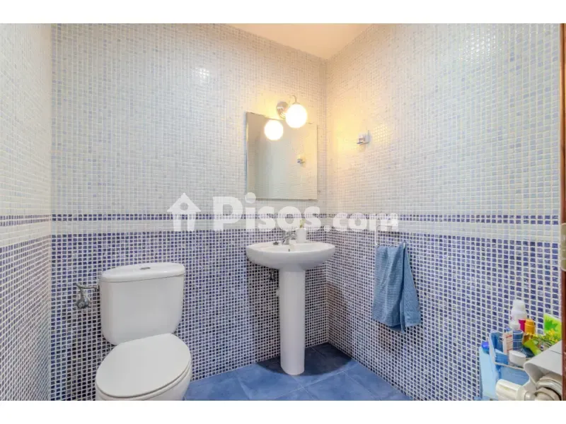 Bathrooms - Duplex with Ascender in Guadalajara Centre