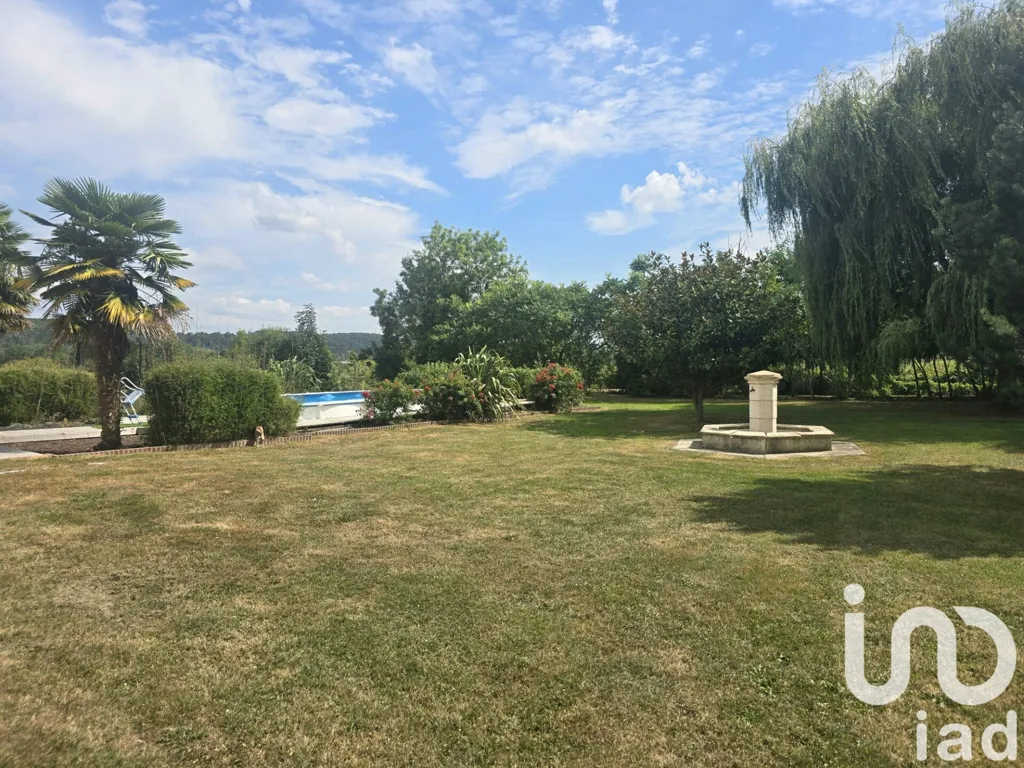 Jardin - Maison Familiale avec Piscine à Foulbec