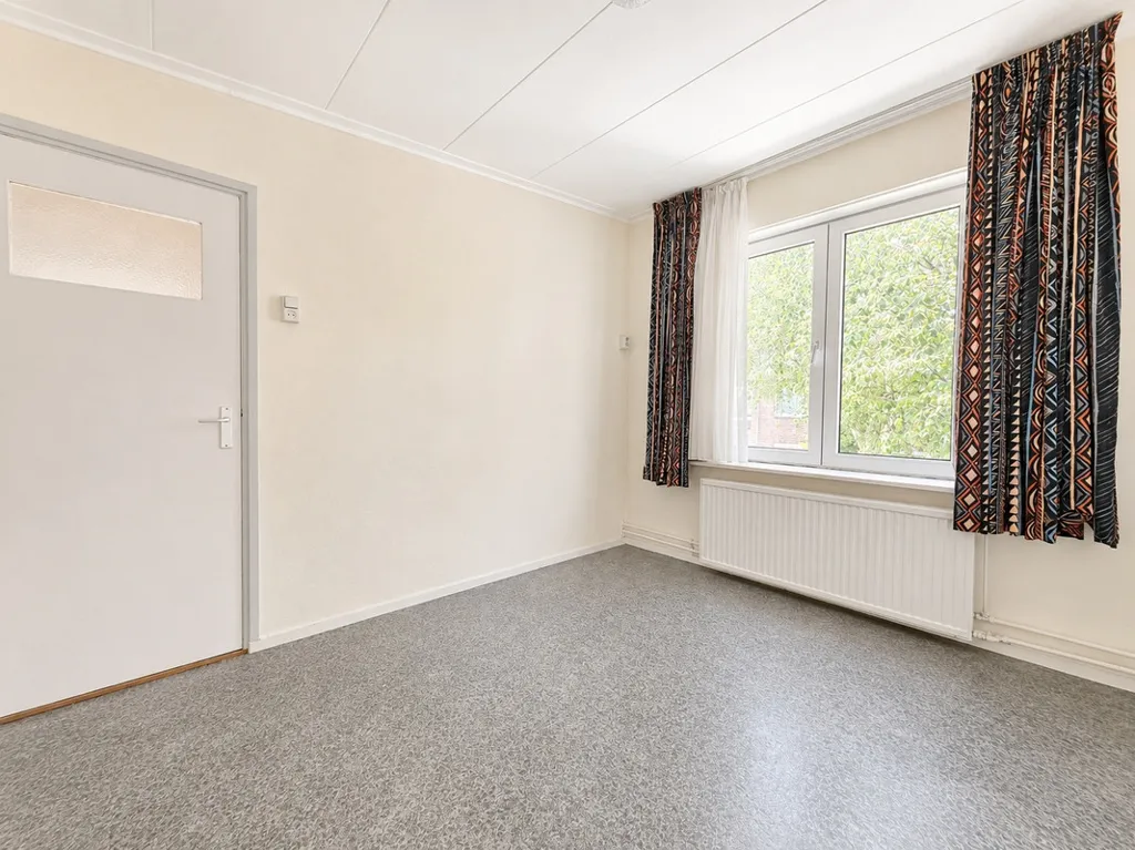 Stanze - Two-Storey House with Garden in Bunde