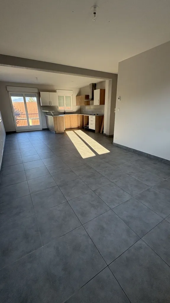 Séjour - Appartement 3 Chambres avec Terrasse à Stotzheim
