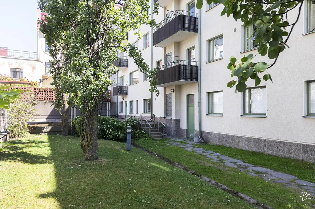Garden - Modernised Studio with Garden in Ullanlinna, Helsinki