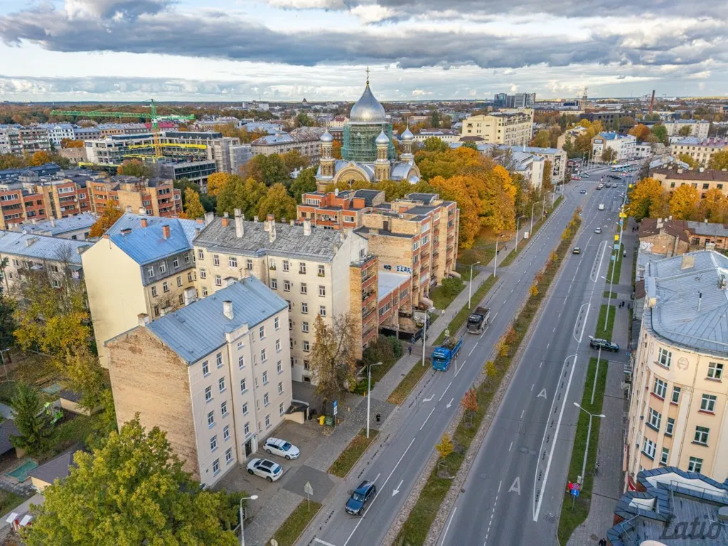 Õhuvaade - 1-Bedroom Flat with Green Courtyard in Grīziņkalns
