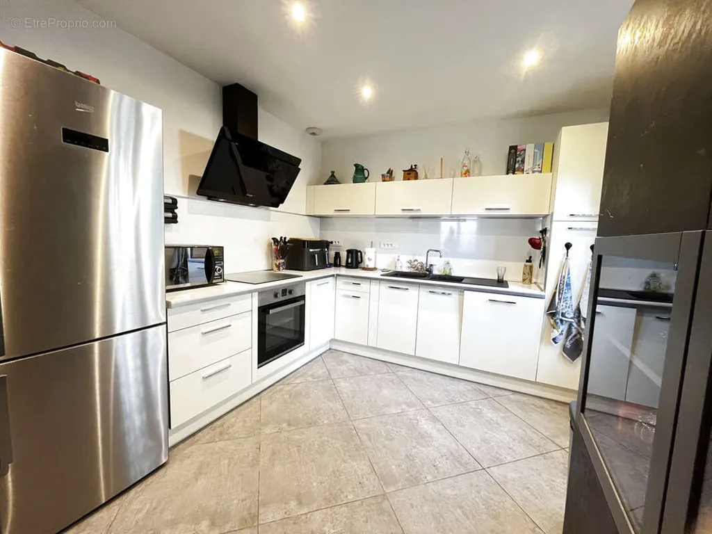Cucina - Two Apartments with Garden in Vizille