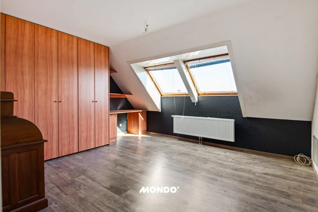 Pièces - Appartement Duplex avec Balcon au Cœur de Willebroek