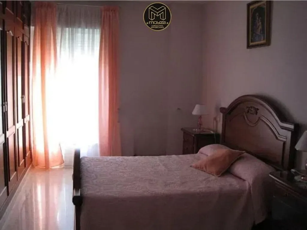 Magamistoad - Spacious Flat with Terrace in Baena