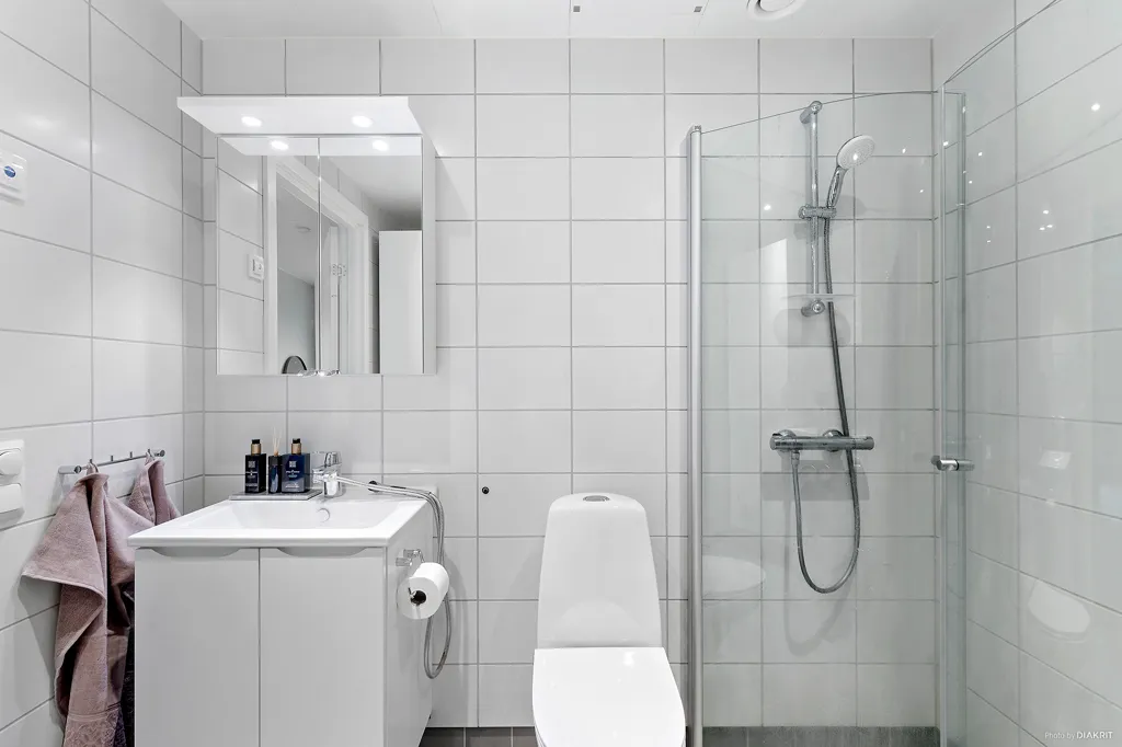 Bathrooms - Modern Flat with Glazed Balcony in Nyby