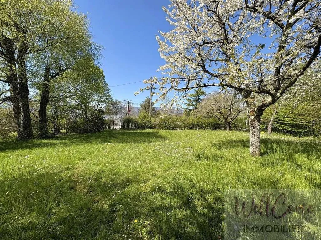 Aed - Constructible Plot with Lake View in Grésy-sur-Aix