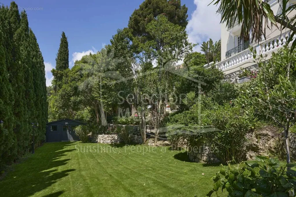 Jardin - Villa Belle Époque Vue Mer à Cap-d'Ail