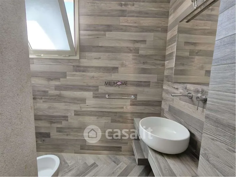 Salles de bain - Rented Duplex with Balcony in Marsala