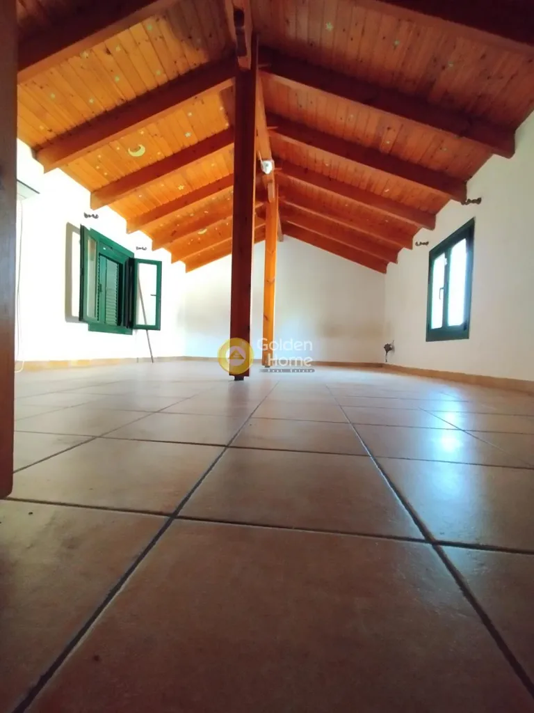 Pièces - Detached House with Garden in Anavyssos Centre