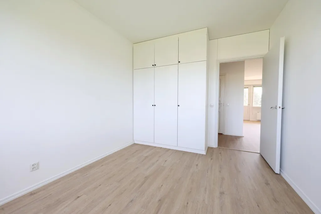 Chambres - Modernised Apartment with Balcony in Ojoisten