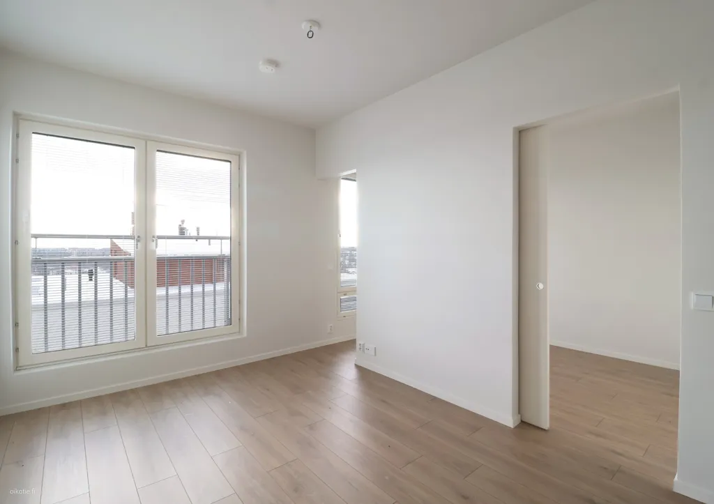 Pièces - Bright Apartment with Balcony in Vantaa