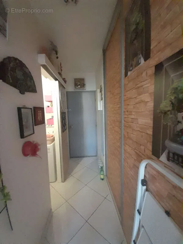 Entrée - Studio avec Ascenseur au Centre de La Grande Motte