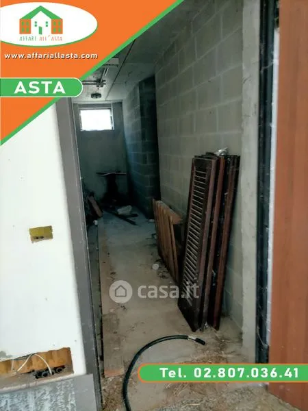 Ingresso - Three-Bedroom Apartment with Balcony in Palestro