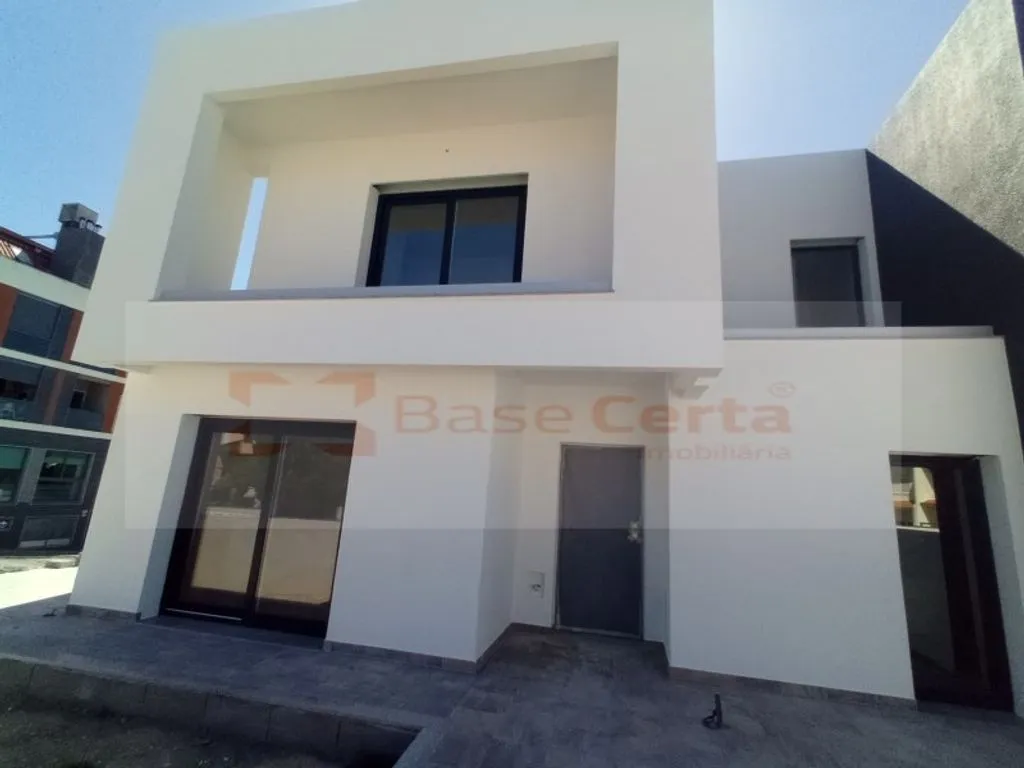 Välivaade - Luxury House with Modern Architecture in Seixal