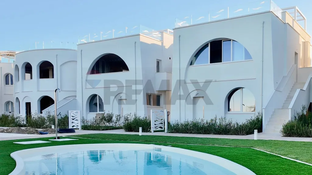 Piscine - Penthouse with Seafront Terrace in Numana