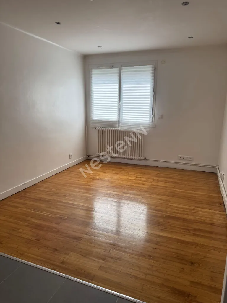 Stanze - 3-Bedroom Apartment in Mellinet, Nantes