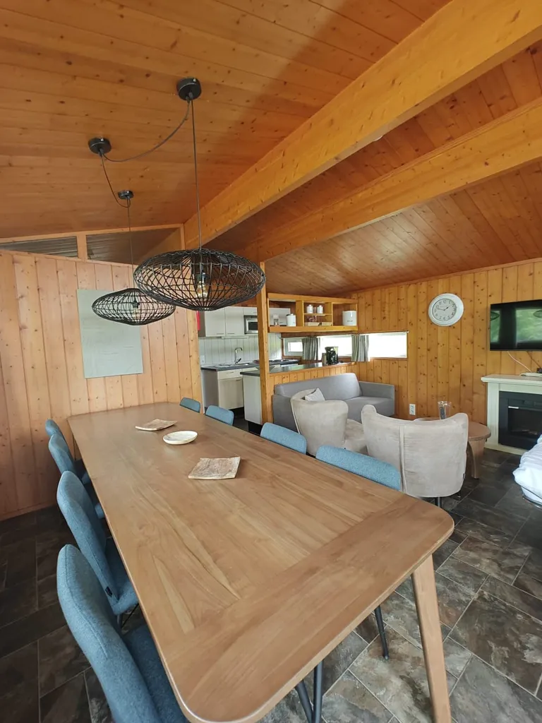 Salle à manger - Chalet avec Vue dans le Parc Vallee les Etoiles à Hastière