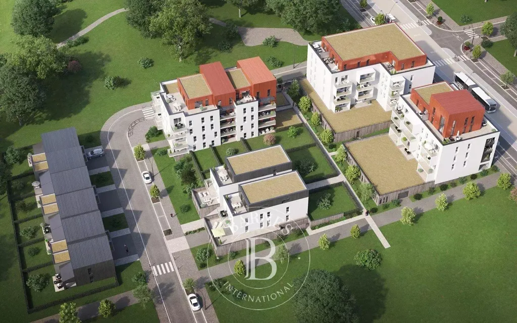Vue aérienne - Villa avec jardin et terrasse à Metz