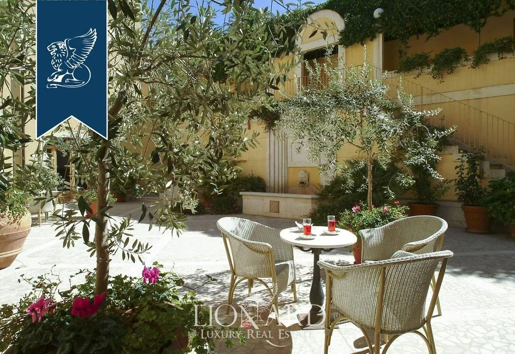 Aed - Luxury Hotel with Historical Features in Spoleto