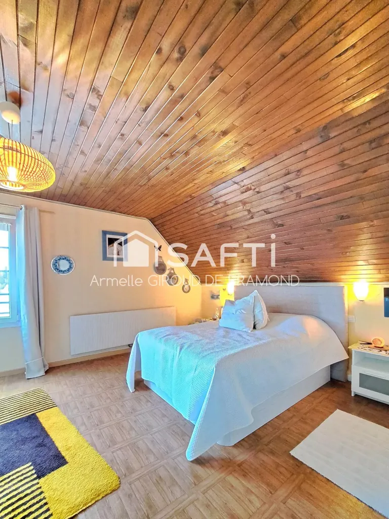 Chambres - Maison avec Piscine et Jacuzzi à Saint-Bernard