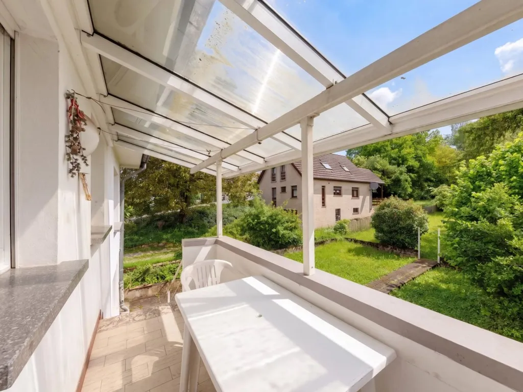 Balcony - 4-Faced House with Development Potential in Mertert