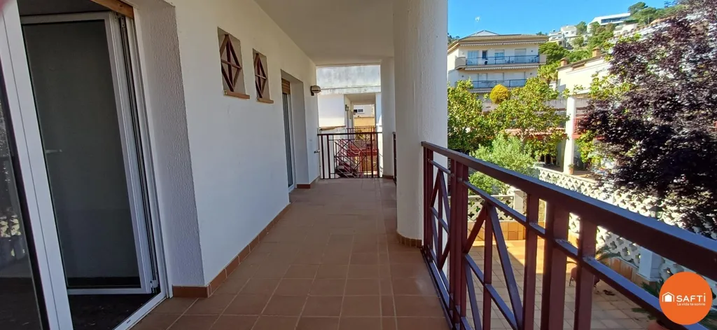 Balcon - House with Patio in Tossa de Mar