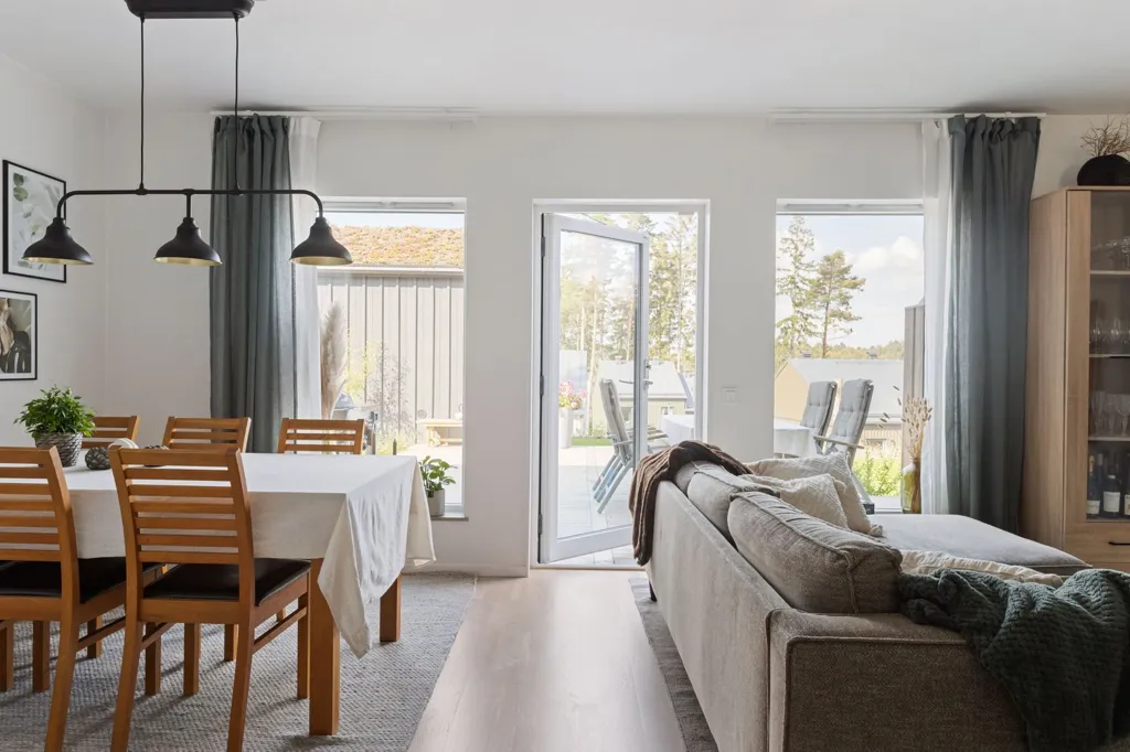 Salle à manger - Modern Apartment with Garden in Ytterby
