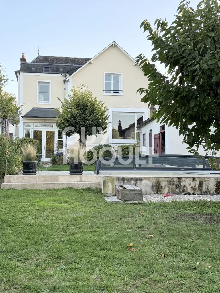 Aed - Character House with Pool near Bourges Centre
