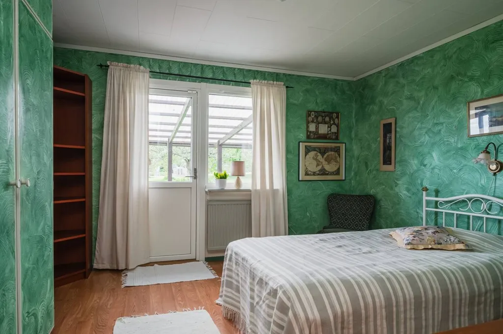 Magamistoad - Villa with Lake View in Emaus
