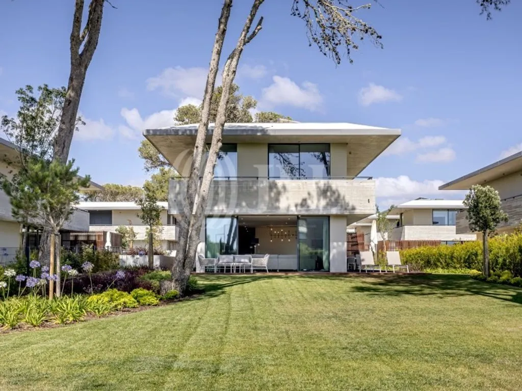 Jardin - Luxury Villa with Pool in SandWoods, Cascais