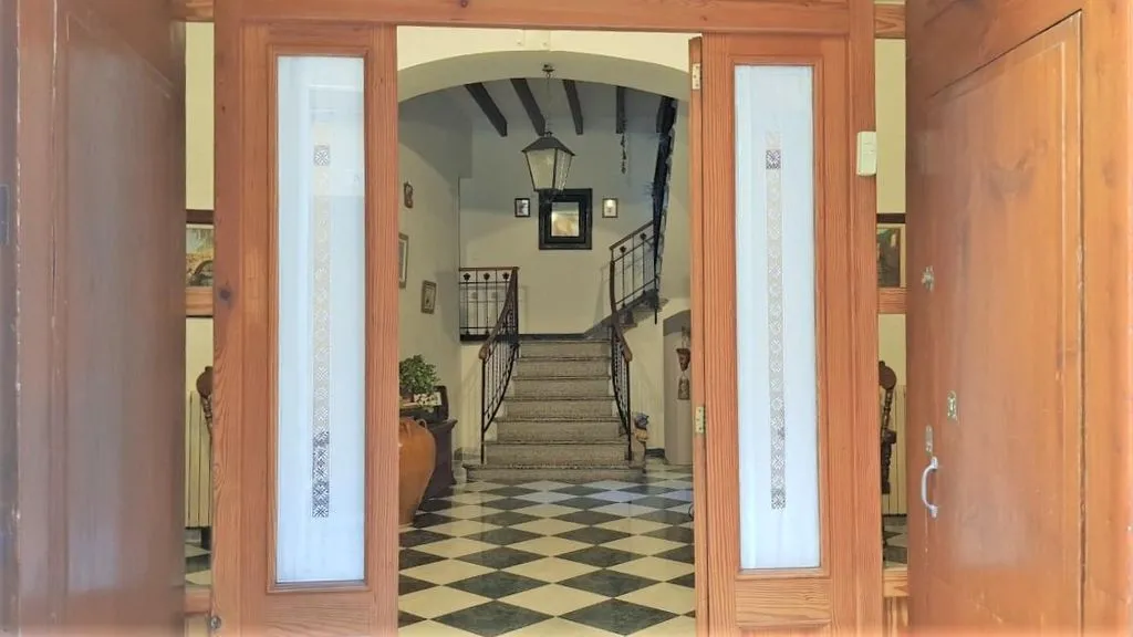 Esik - 7-Bedroom Villa in Sóller, Balearic Islands