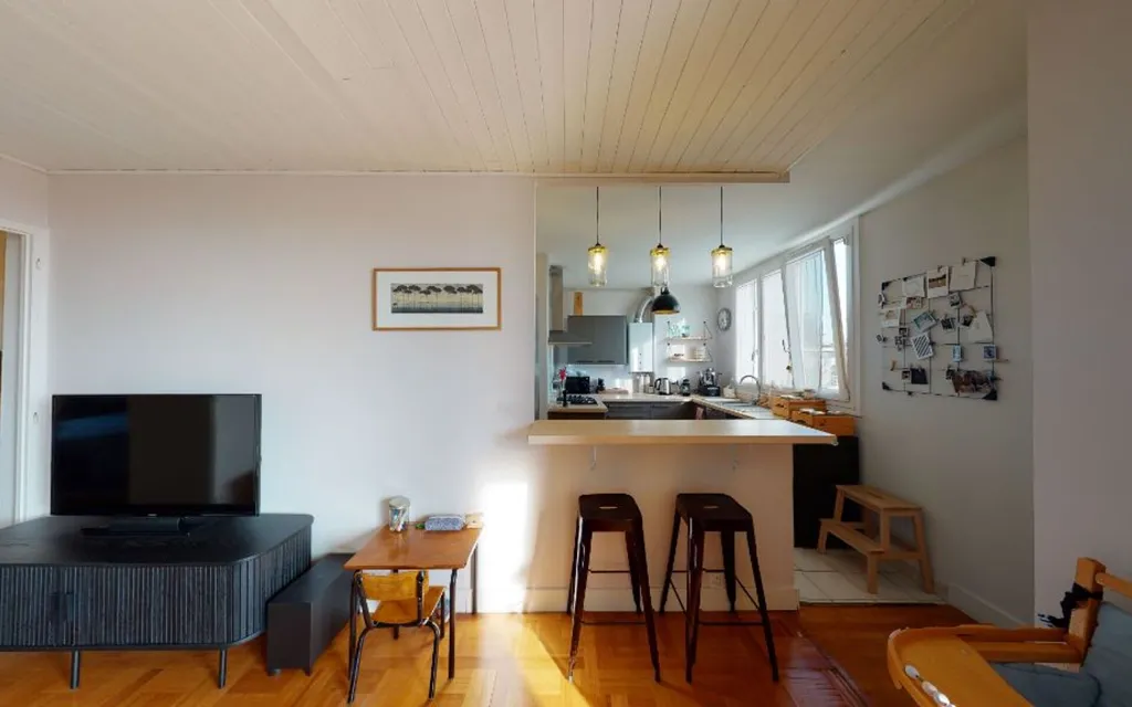 Elutuba - Meubled Apartment with Balcony in Lyon 5