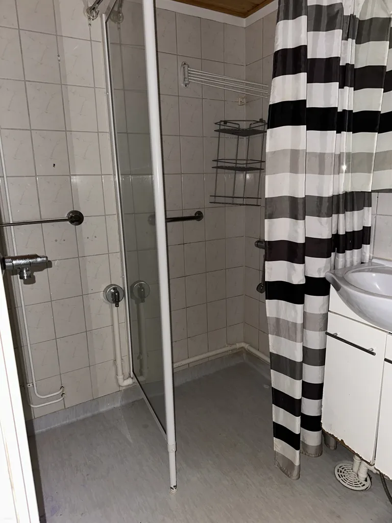 Bagni - Flat with Kitchen in Kangasniemi Centre