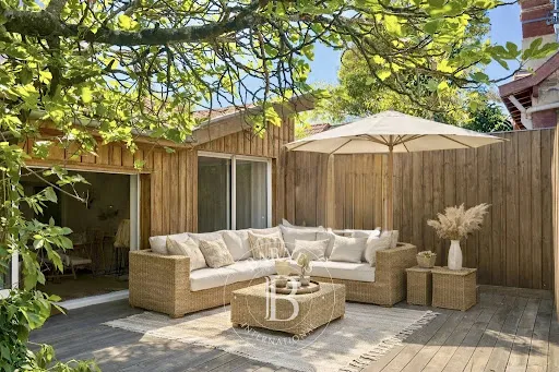Terrasse - Maison de Luxe avec Piscine en Centre-Ville d'Arcachon