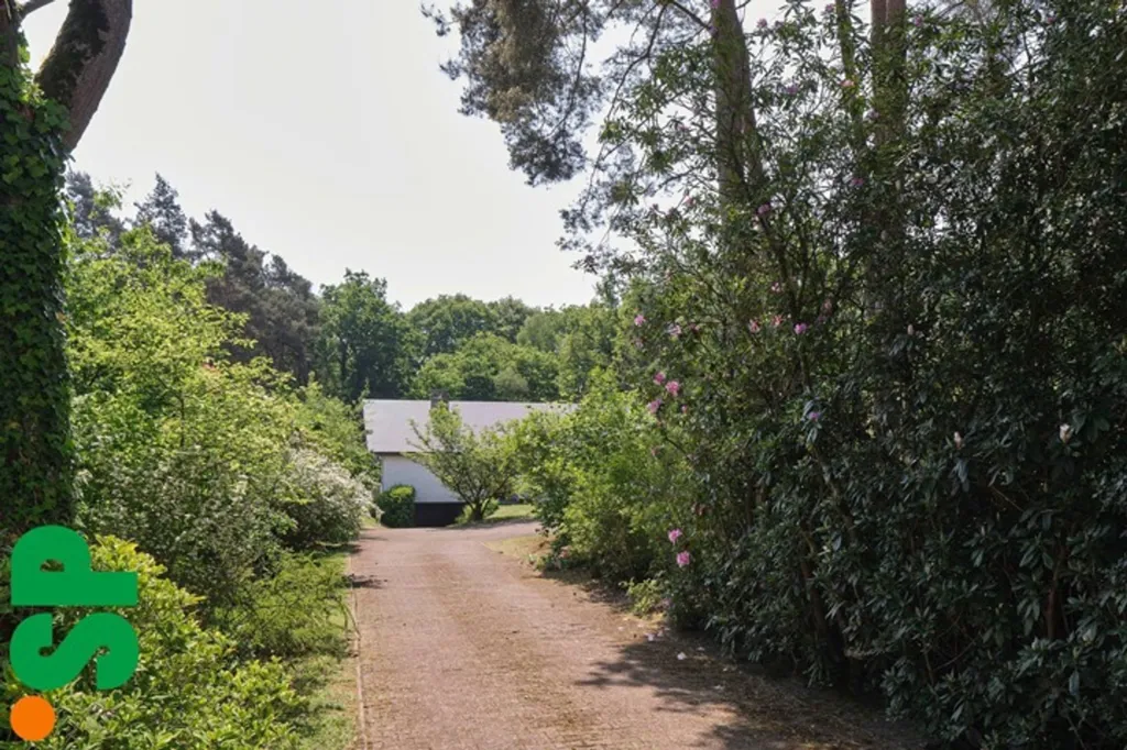 Extérieur - Villa Moderne avec Terrasse à Diepenbeek