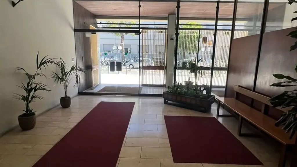 Esik - Two-Level Apartment with Terraces in Villabianca, Palermo