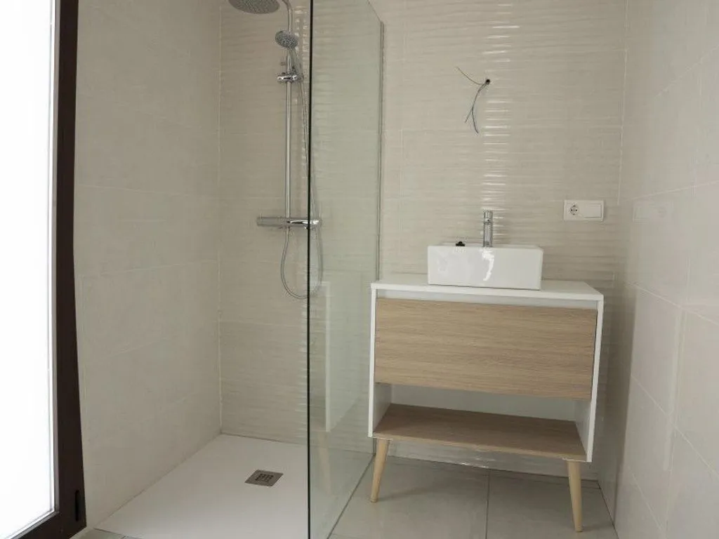 Bathrooms - Luxury Villa with Pool in Polop, Valencia