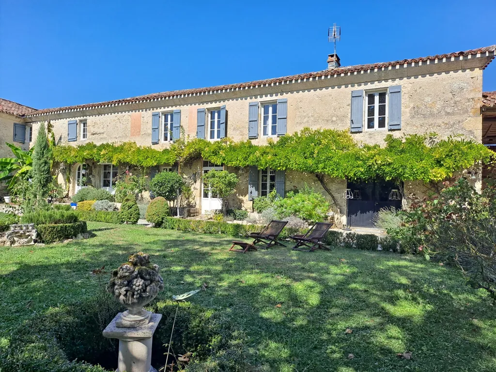 Extérieur - Propriété en Pierre avec Maison d'Amis à Condom