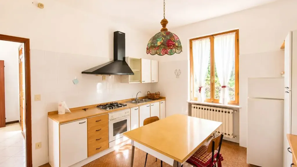 Köök - Bifamily Villa with River View in Rivergaro