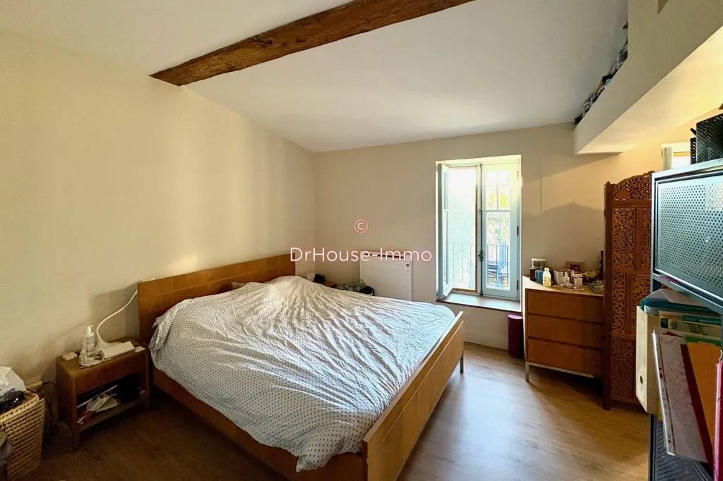 Chambres - Maison de Caractère avec Vues sur Château Médiéval