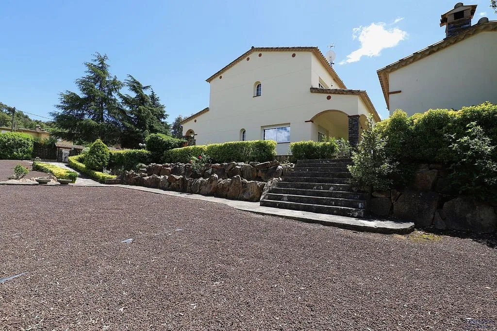 Extérieur - Villa with Pool and Buildable Plot in Caldes de Malavella