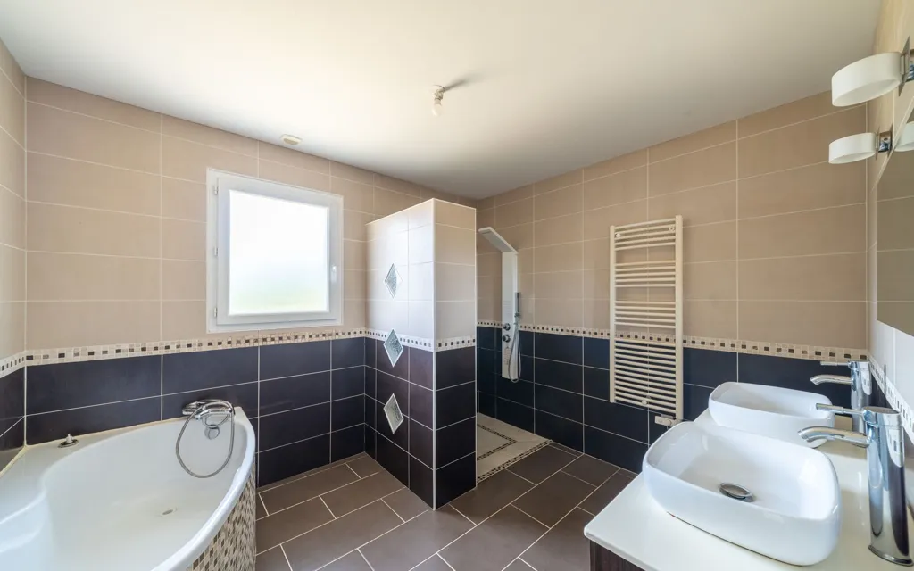 Bagni - Modern House with Pool in Liposthey