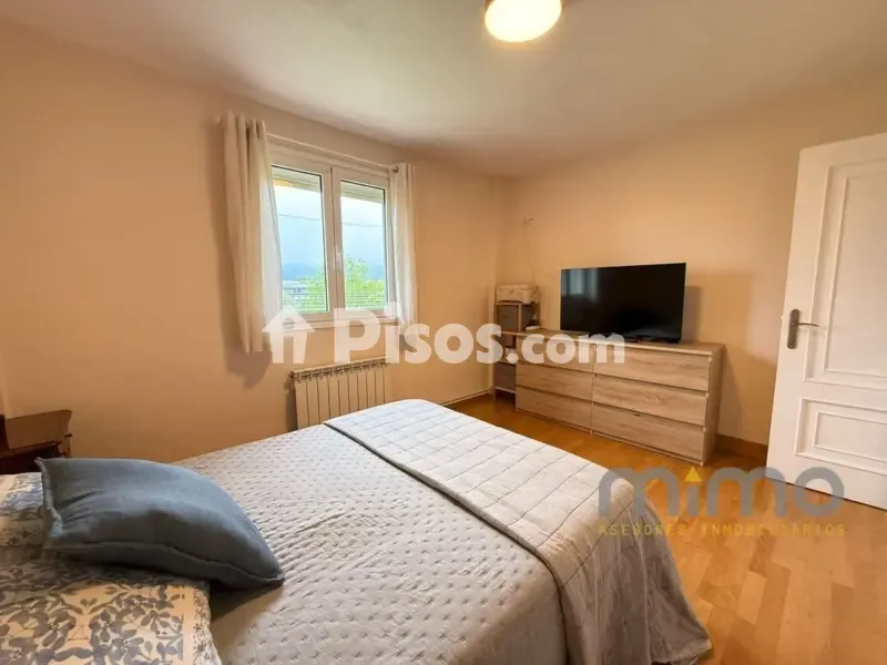 Chambres - Spacious Apartment with Balcony in Irún