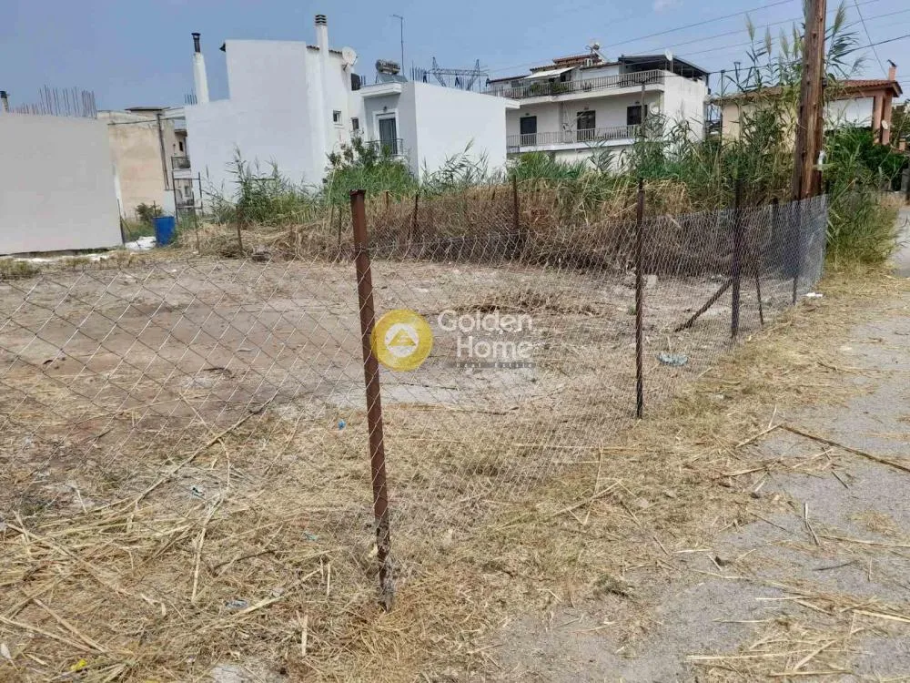 Jardin - Plot for Construction with Sea View in Chalkida Centre