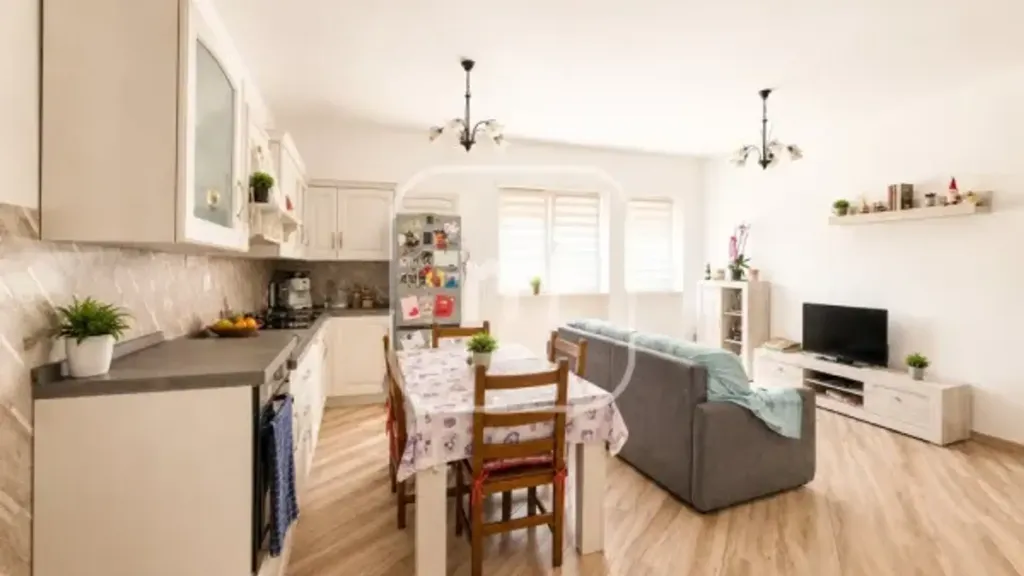 Séjour - Modernised Apartment with Balcony in Rome