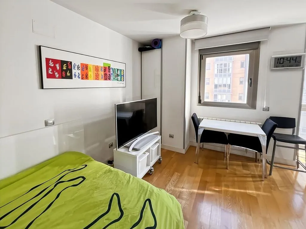 Magamistoad - Studio with Pool in Ensanche de Vallecas